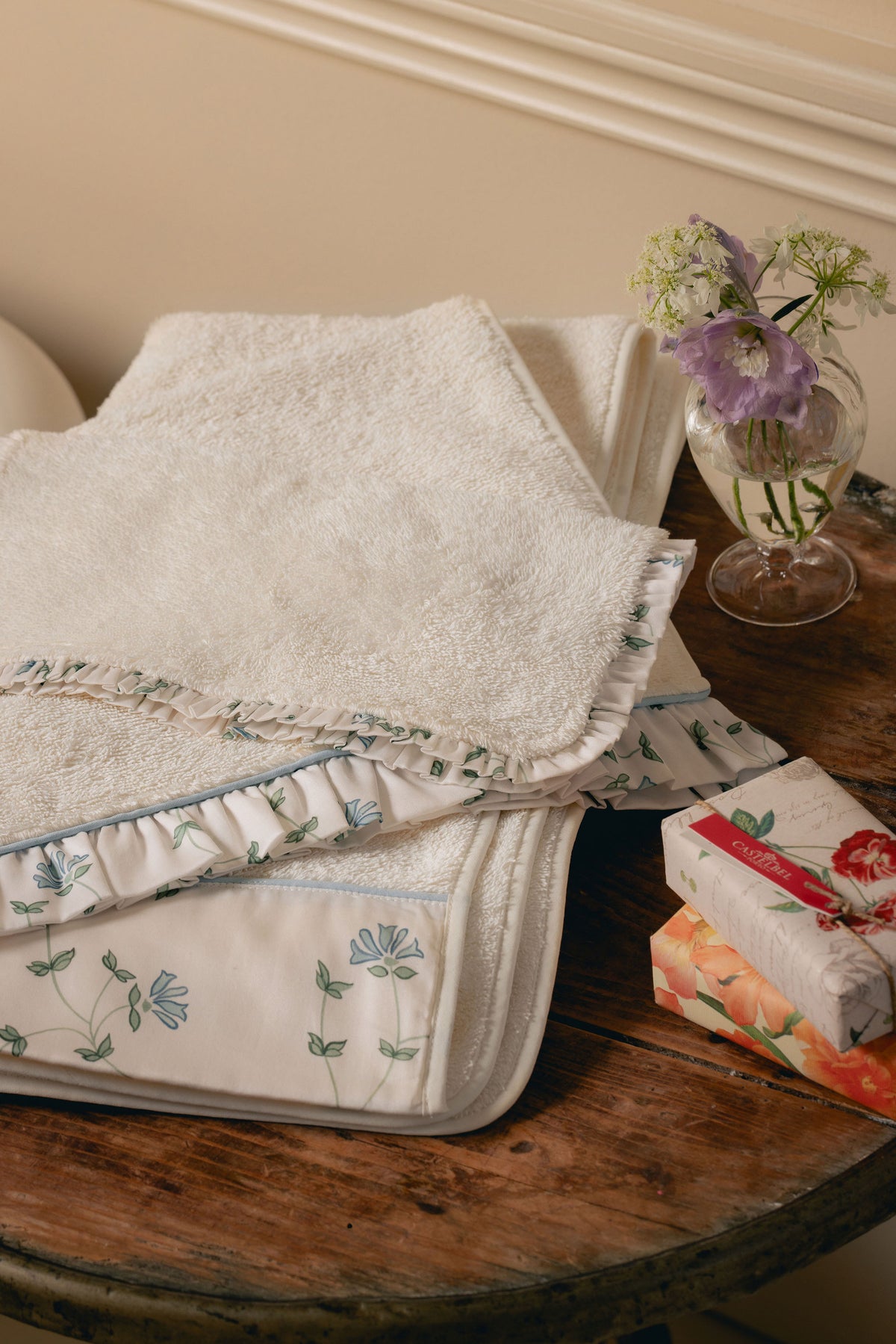 Rovito Face Towel