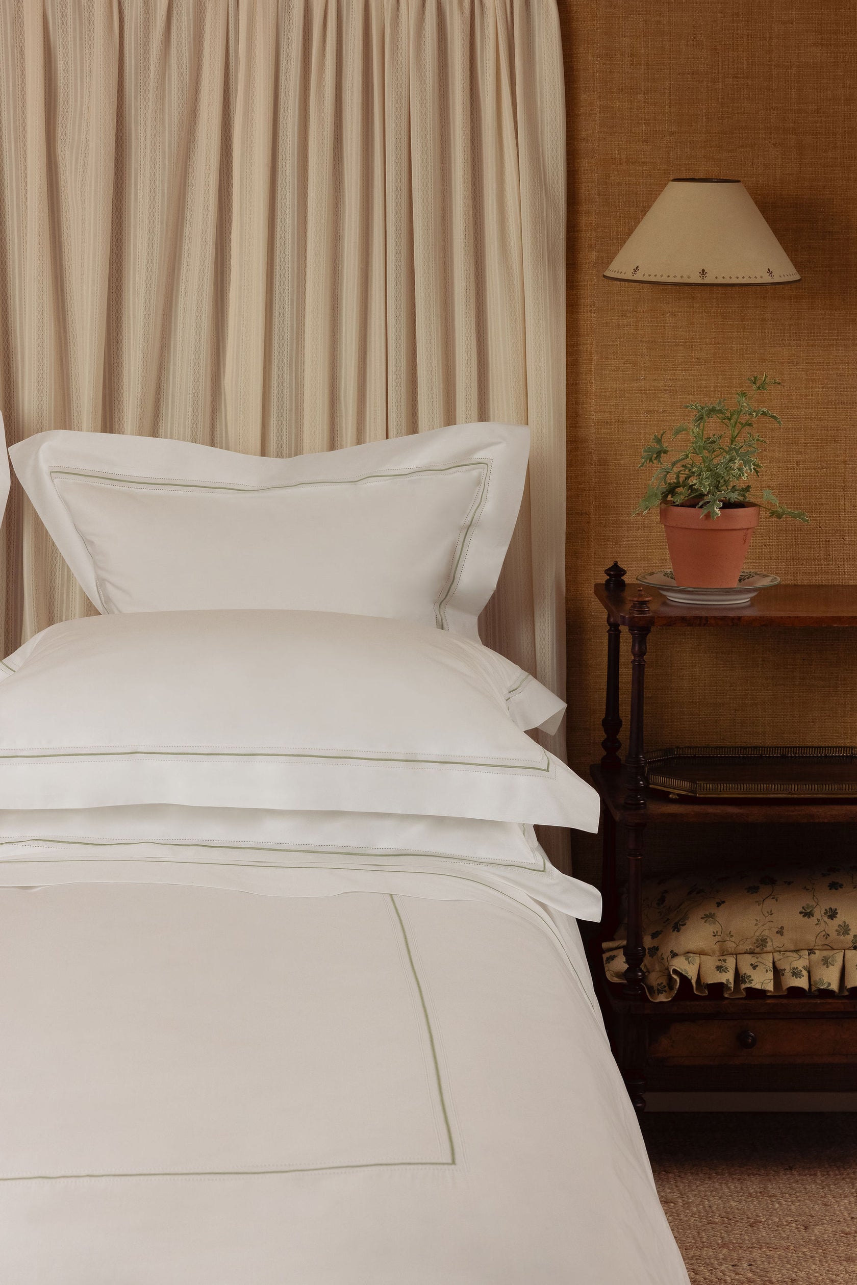 Diana Bed Linen, Bedroom Lifestyle, Detail