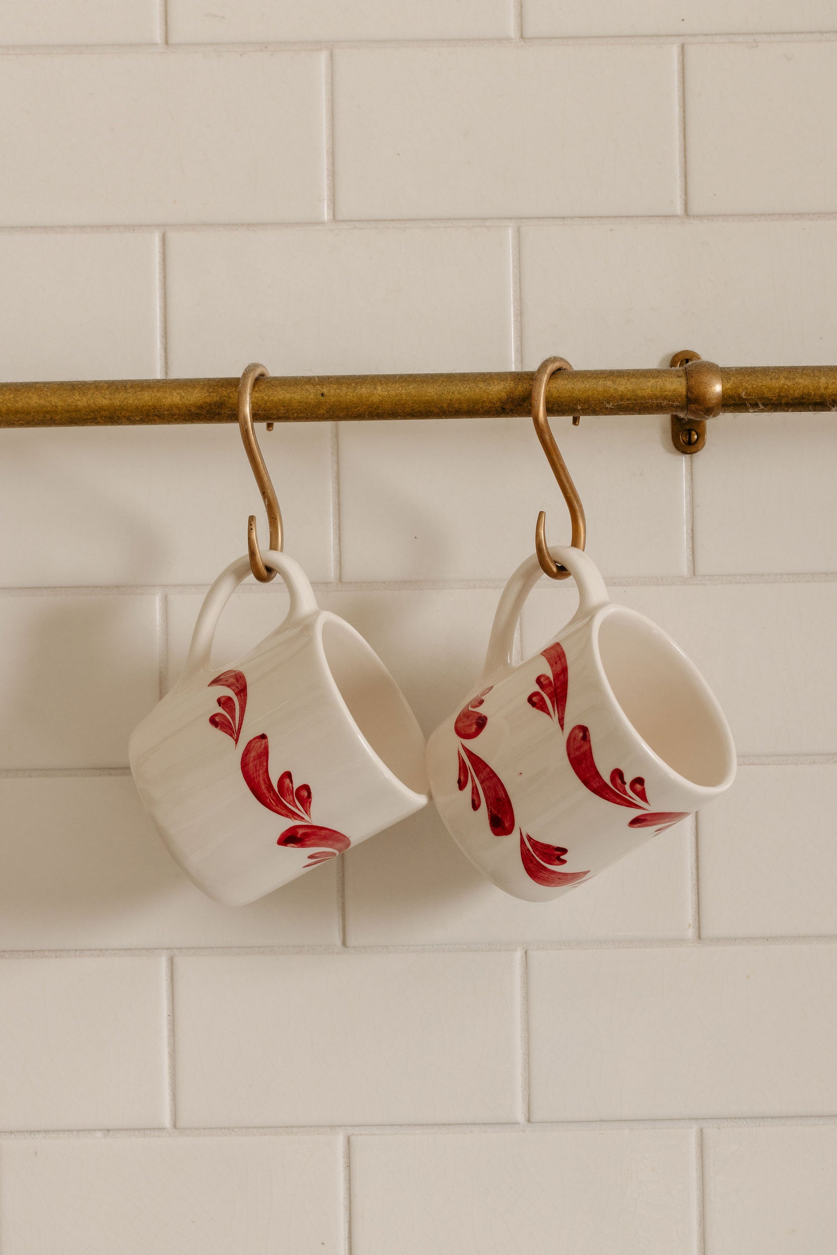 Set of 4 Celia Mugs, Raspberry