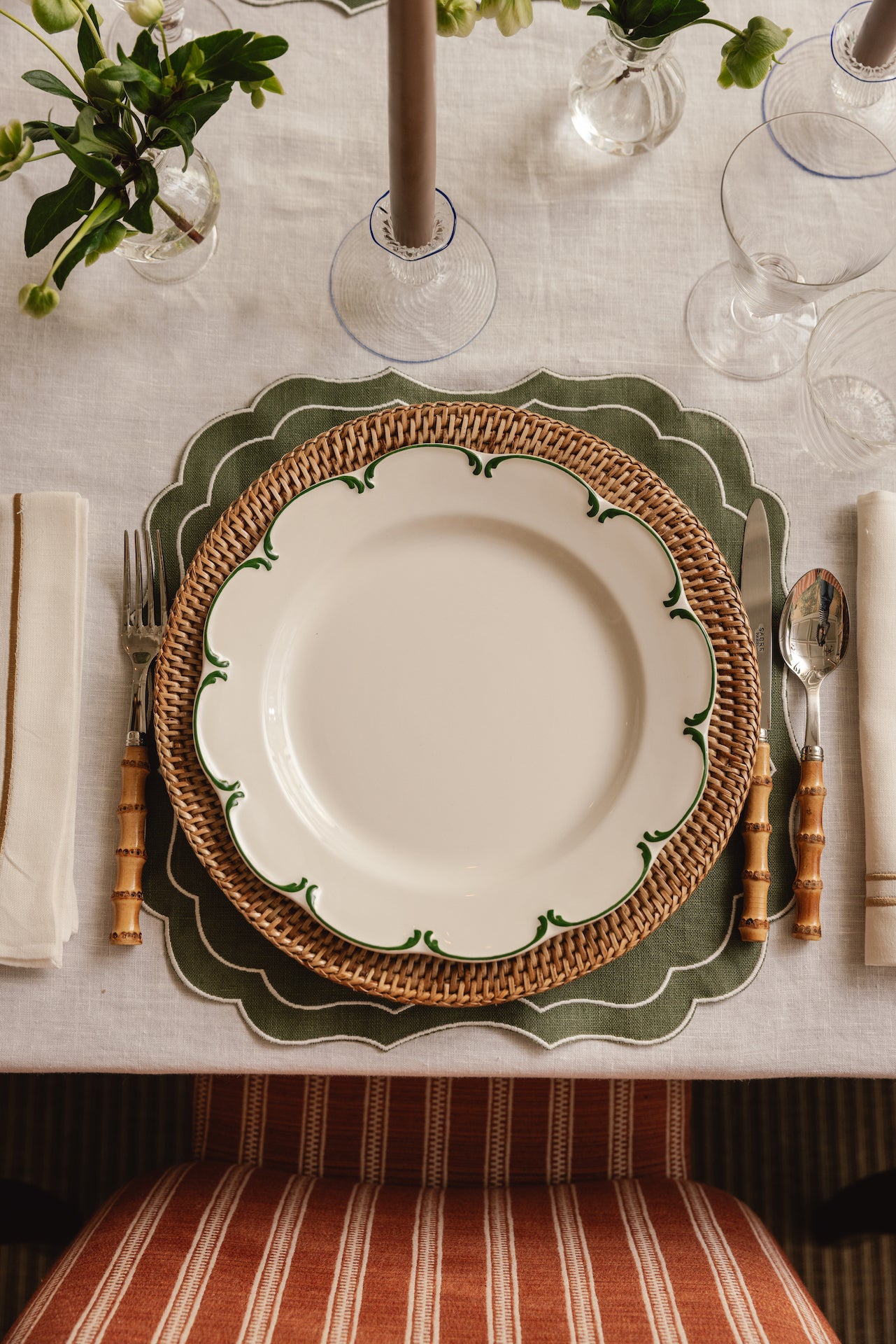 Olivia Scalloped Crockery, Green Filet