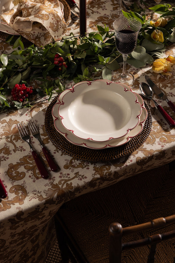 Set of 4 Olivia Scalloped Pasta Bowls, Raspberry Filet