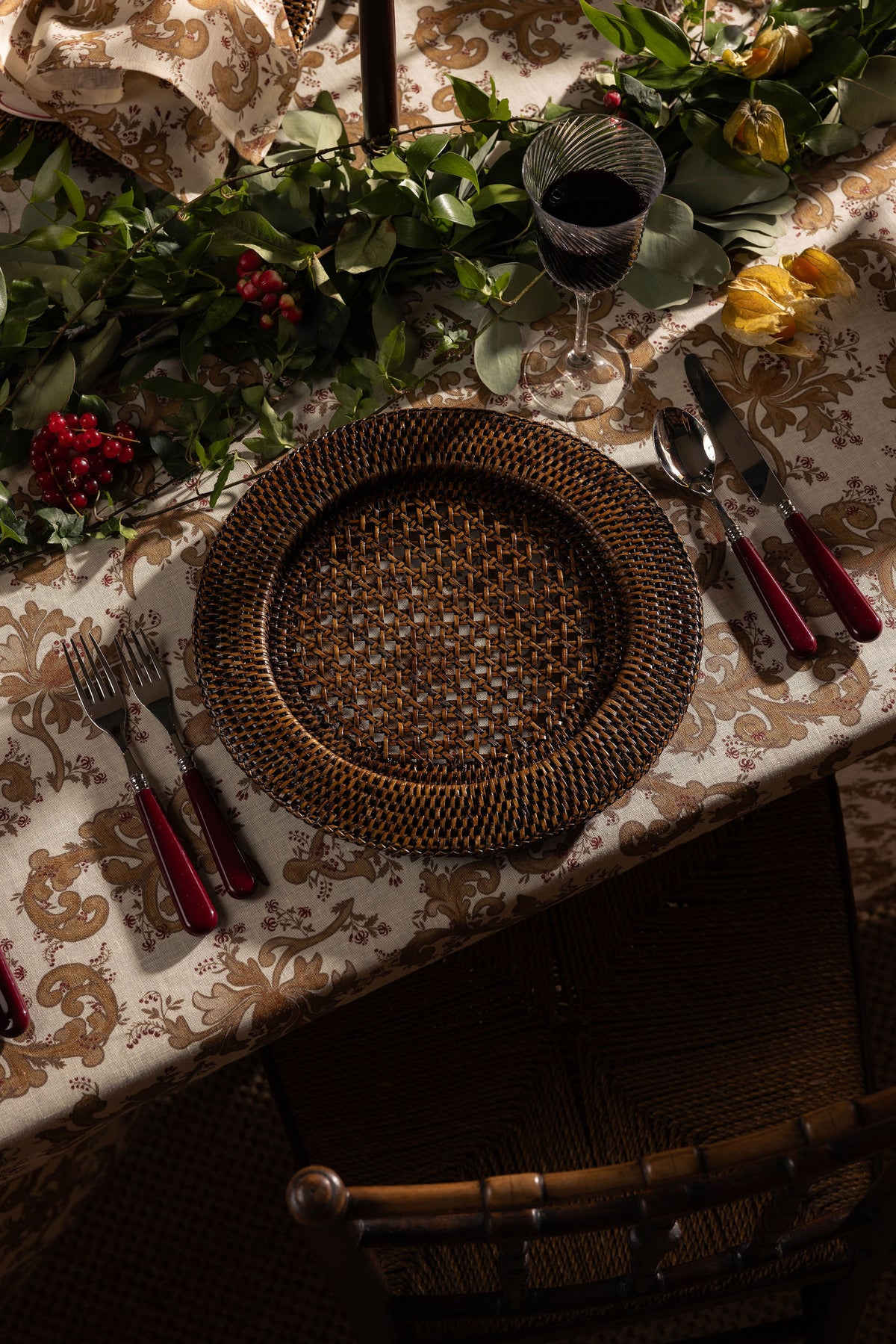 Rattan Charger, Brown