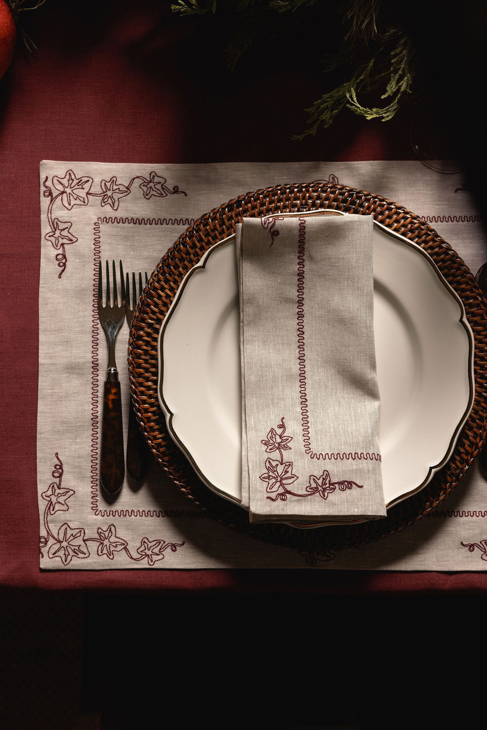 Pair of Ivy Linen Placemats, Burgundy