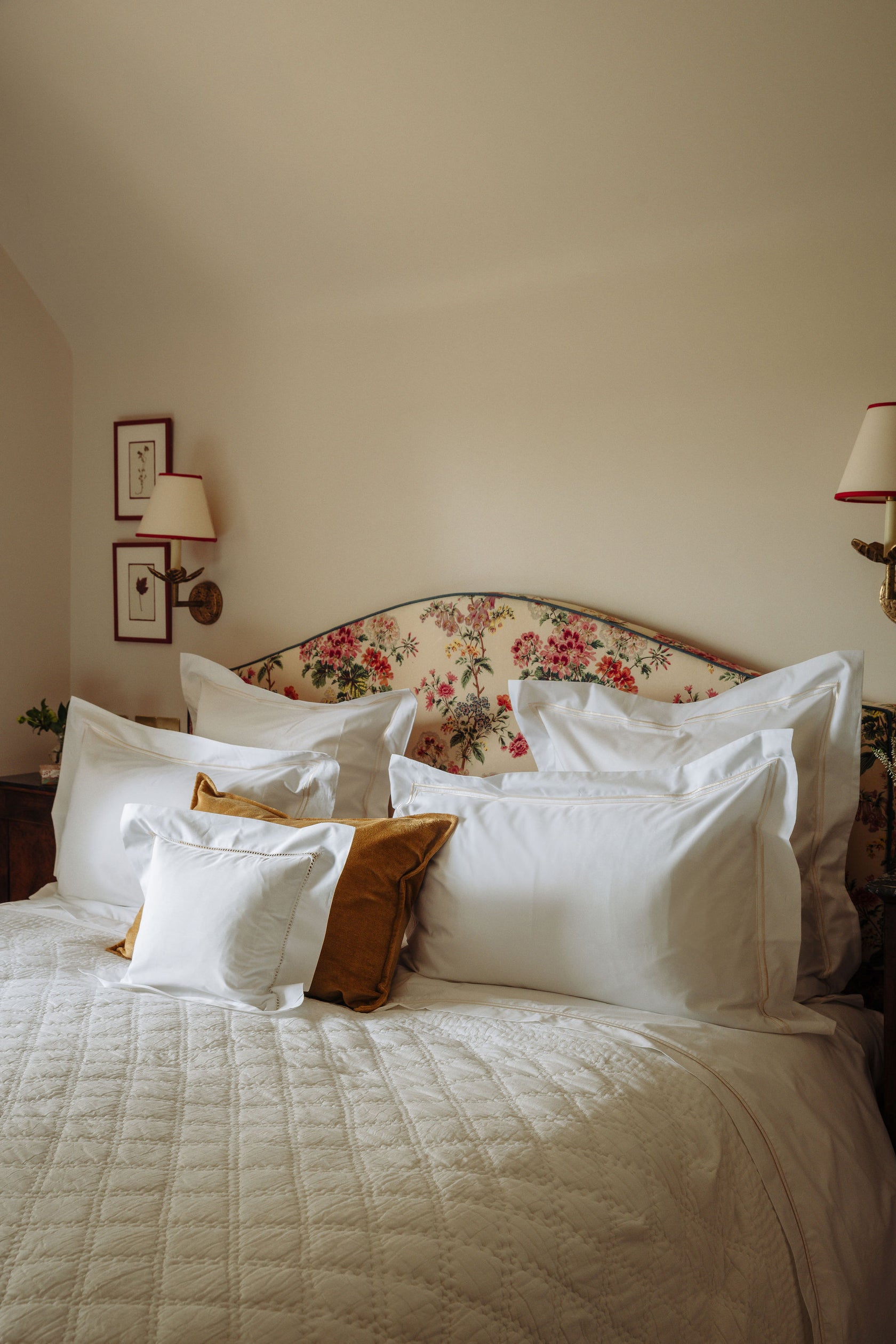 Evora Double Row Corded Bed Linen, Buttermilk, with Bedspread