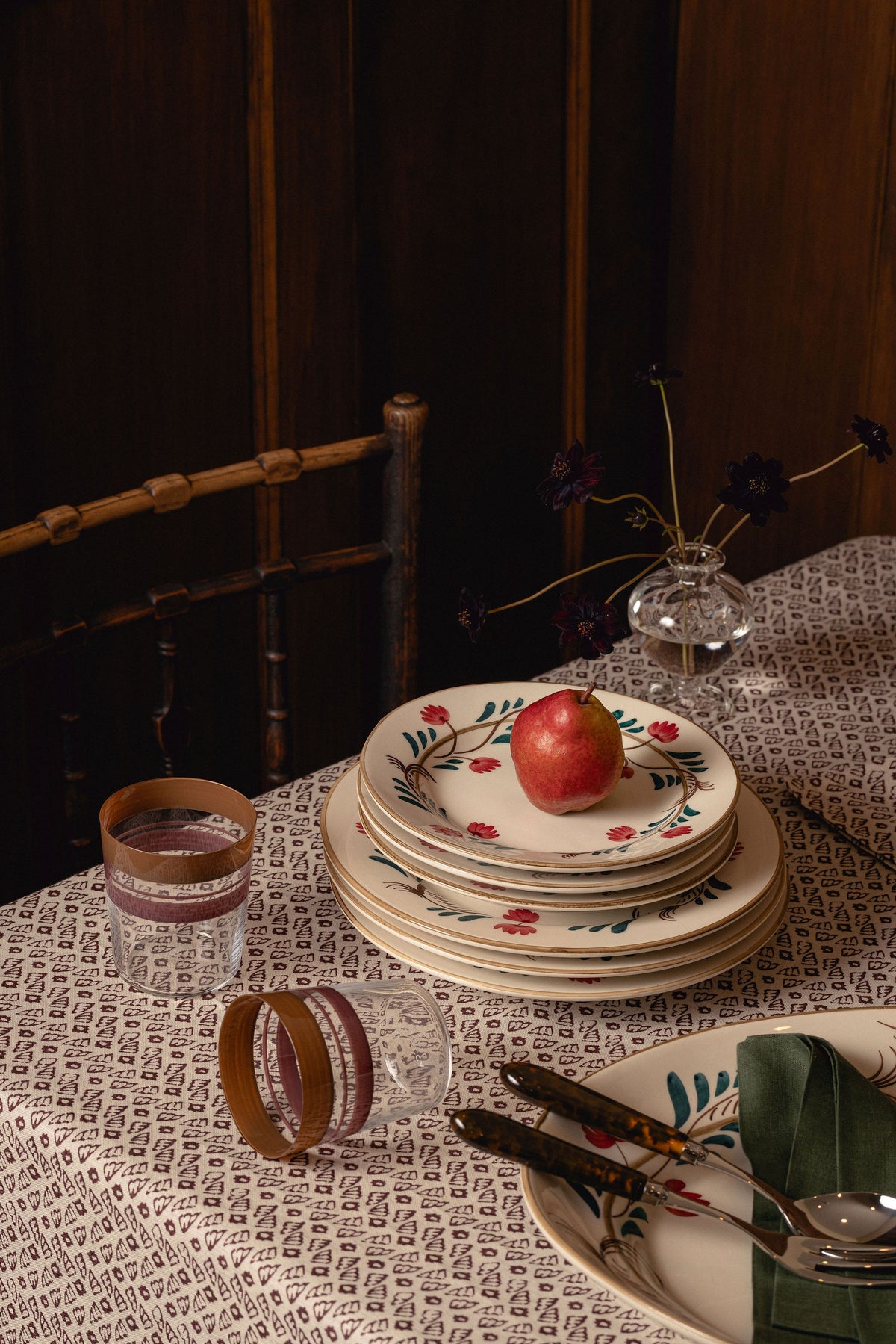 Agnes Rectangular Linen Tablecloth