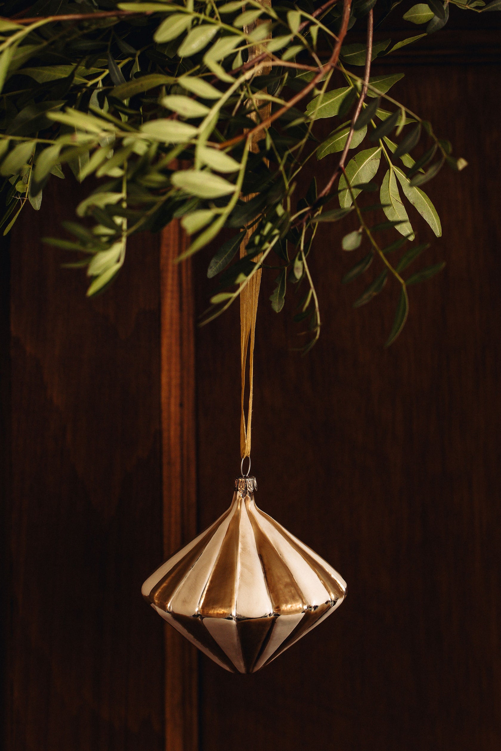Set of 10 Mila Baubles