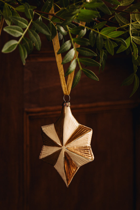 Set of 10 Mila Baubles