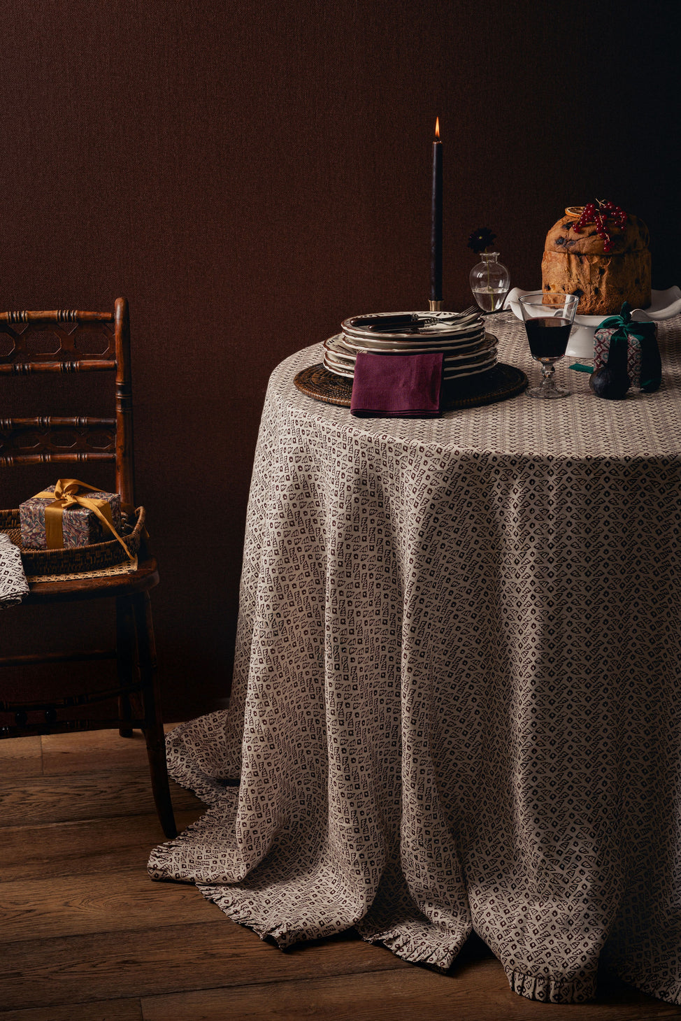Agnes Table Linens