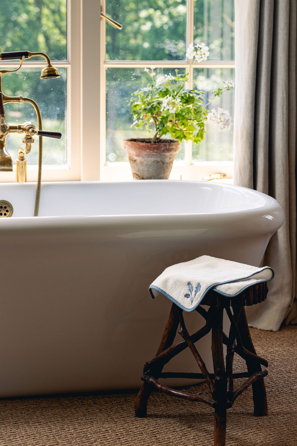 Oneta Guest Towel