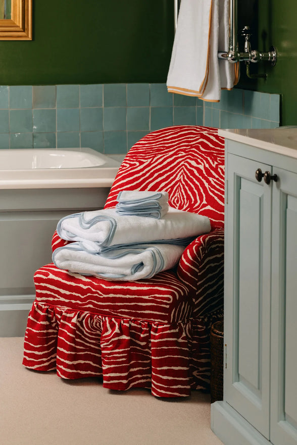 Amelia Scalloped Bath Sheet, Powder Blue