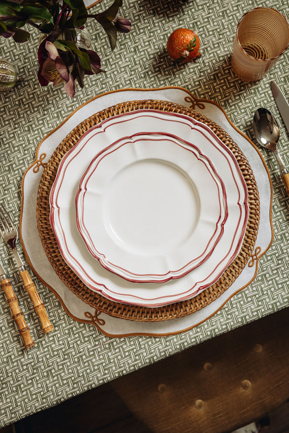 Set of 4 Zita Scalloped Dessert Plates, Maroon Red