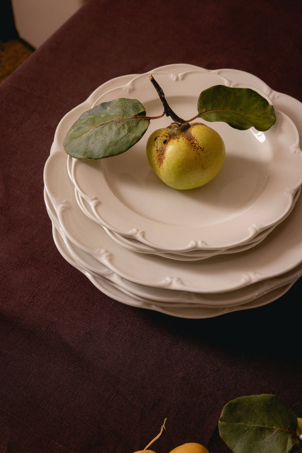 Set of 4 Olivia Scalloped Dessert Plates, White