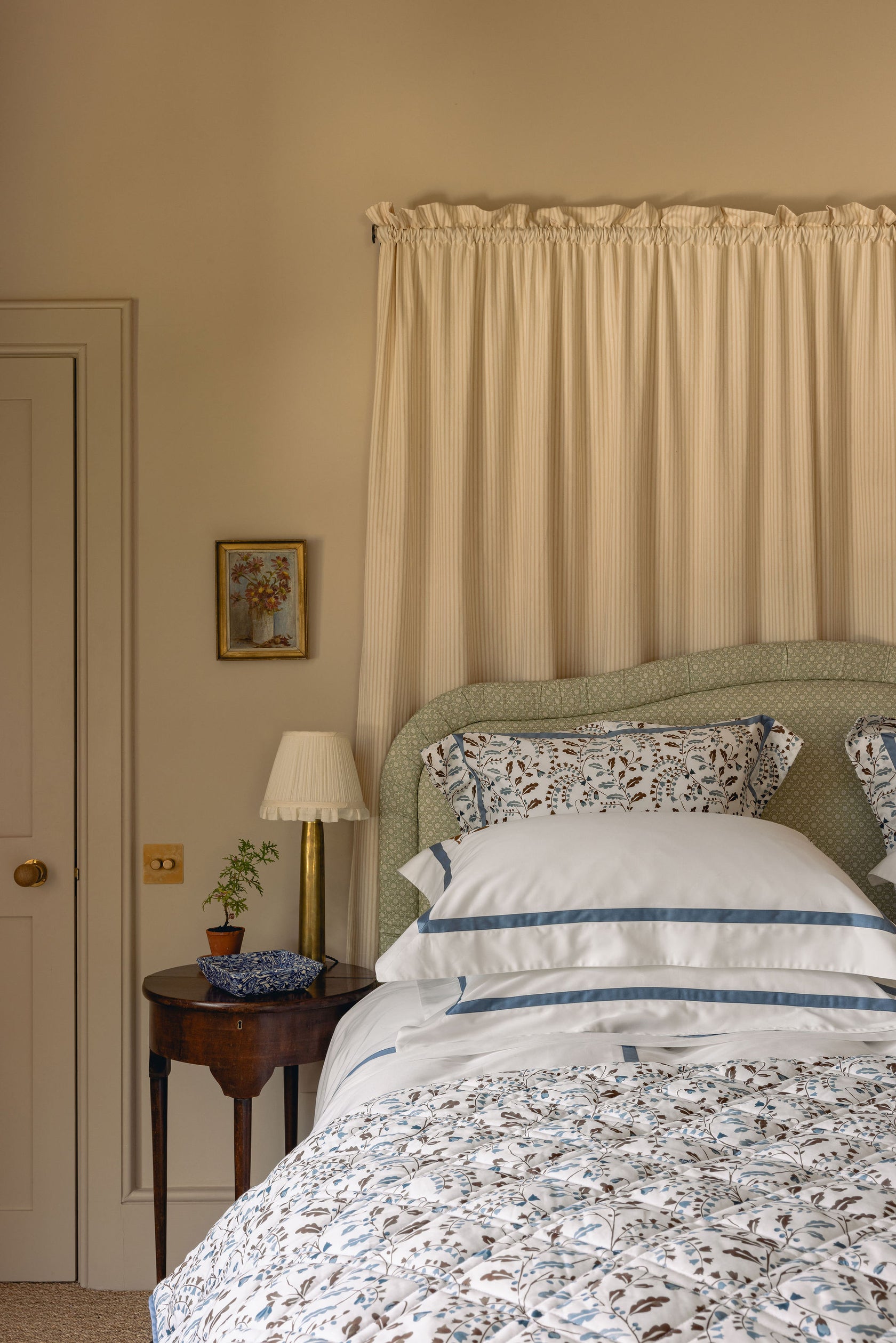 Oneta Quilted Bedspread, Bedroom Lifestyle