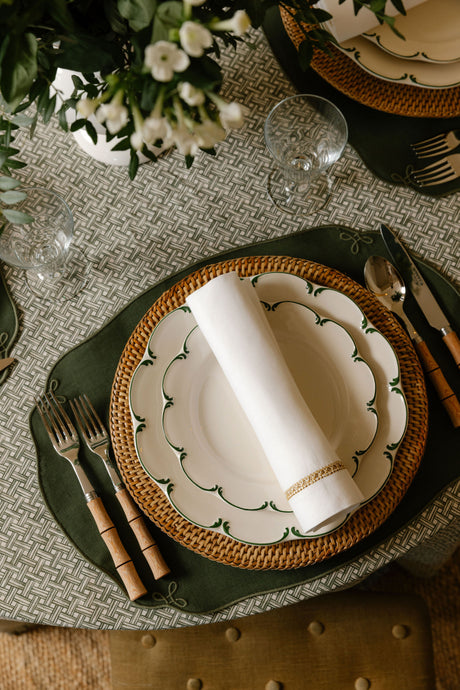 Set of 4 Nancy Linen Placemats, Forest Green, with Basketweave Tablecloth
