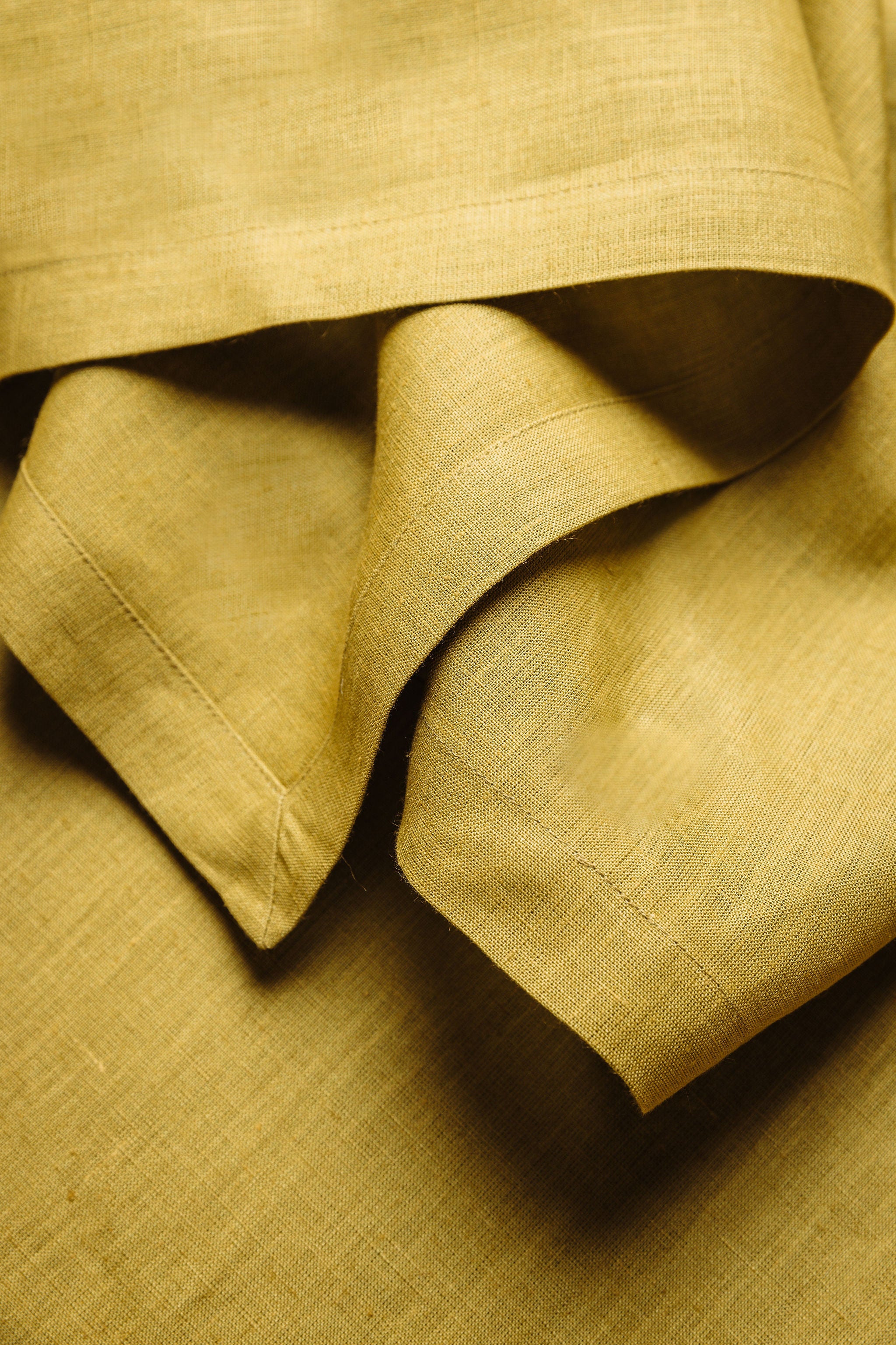 Classic Linen Tablecloth, Chartreuse Green