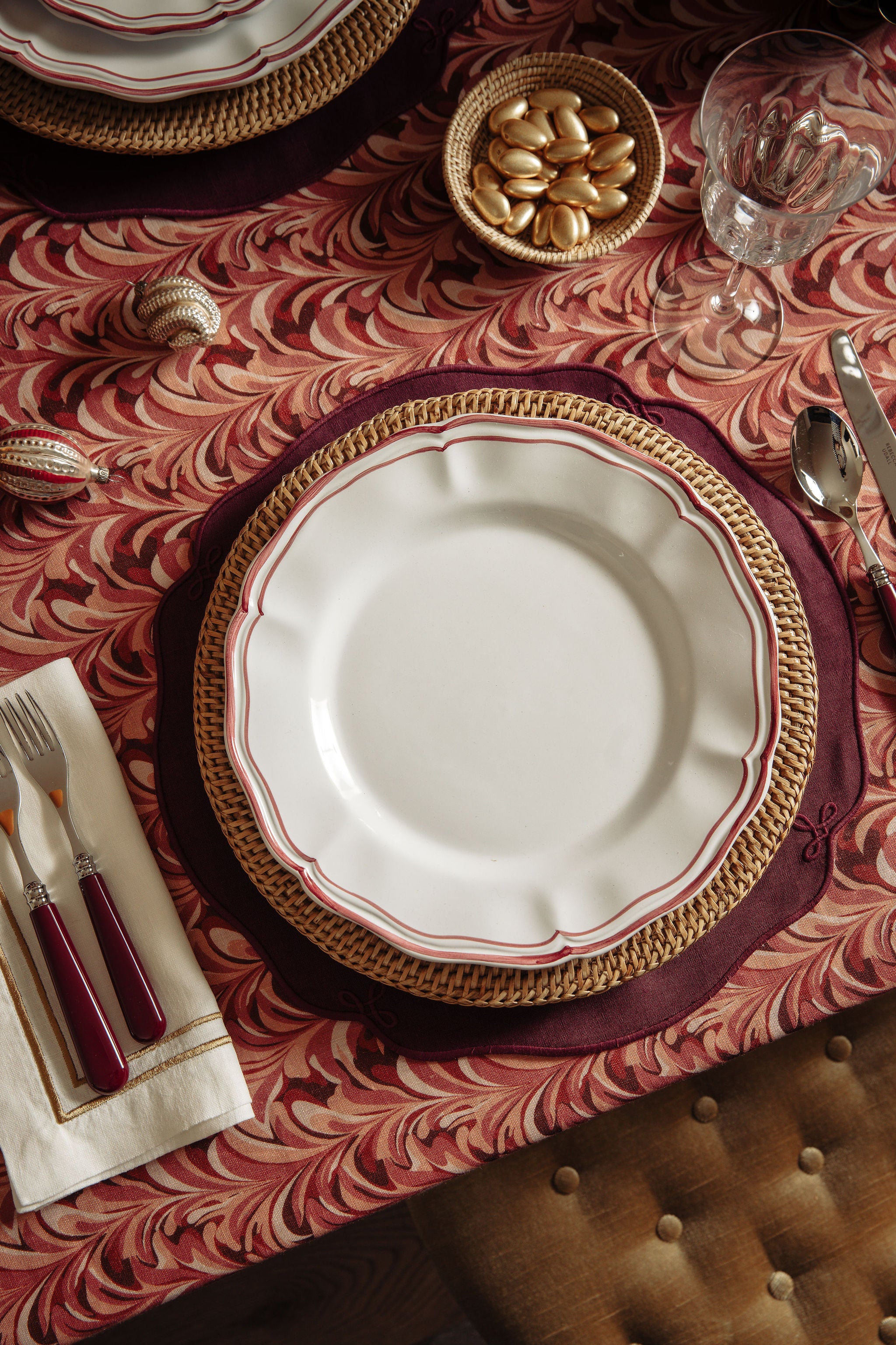 Zita Scalloped Crockery, Maroon Red