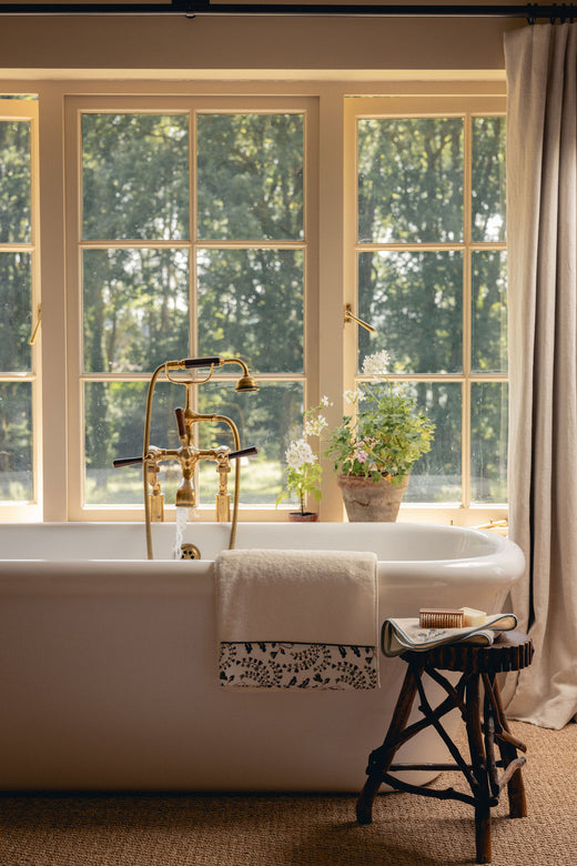 Oneta Bath Towel with Oneta Face Towel