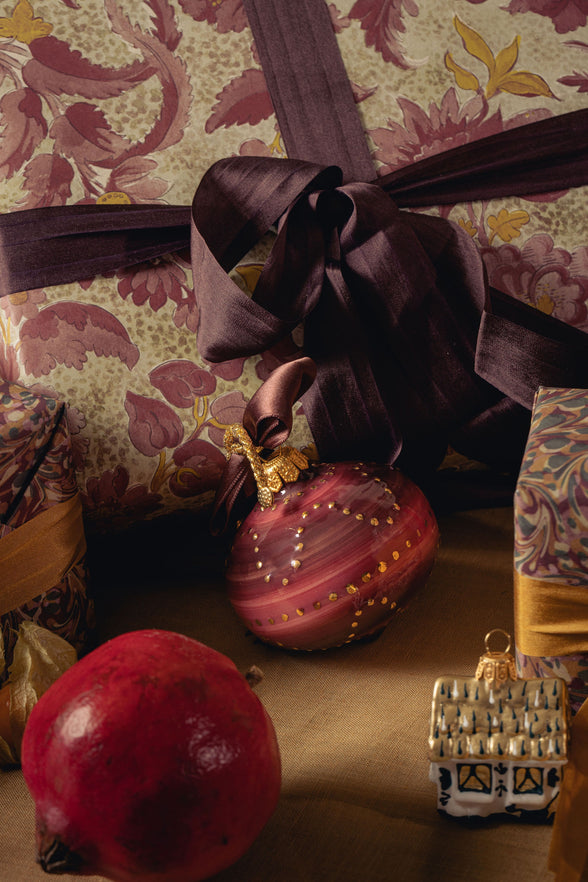 Chiara Bauble, Gold/Burgundy