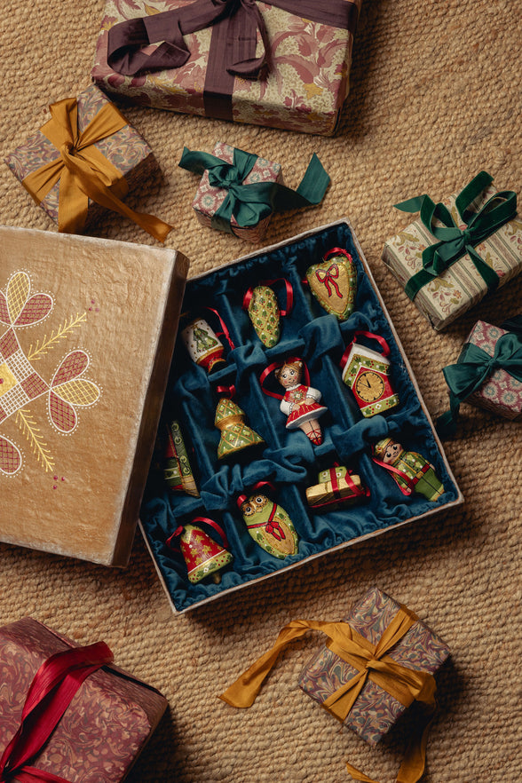 Set of 12 Folk Christmas Decorations