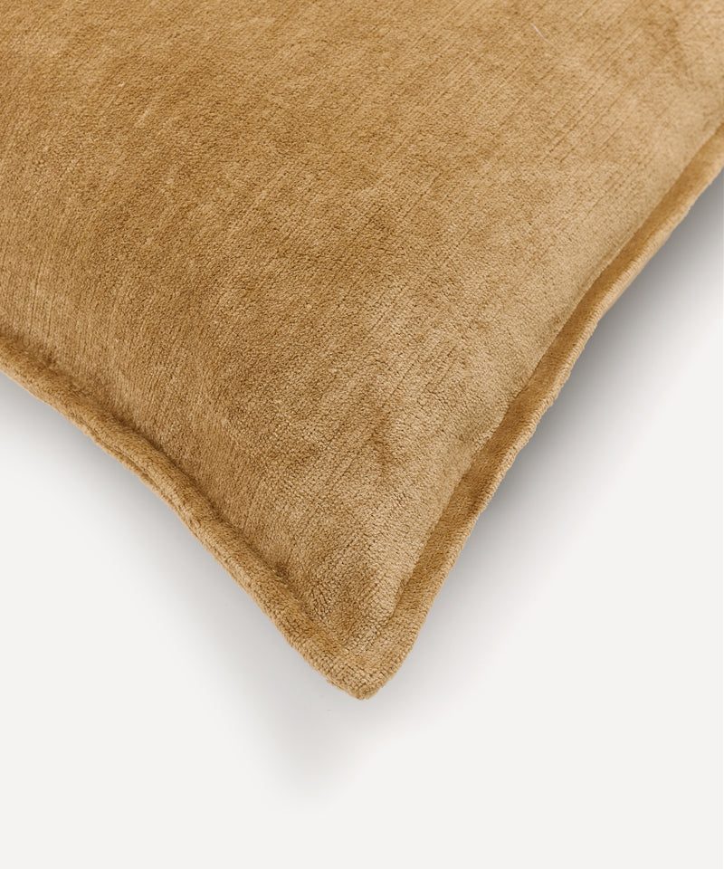 Rebecca Udall Verity Linen Velvet Lumbar Cushion, Nougat, Detail