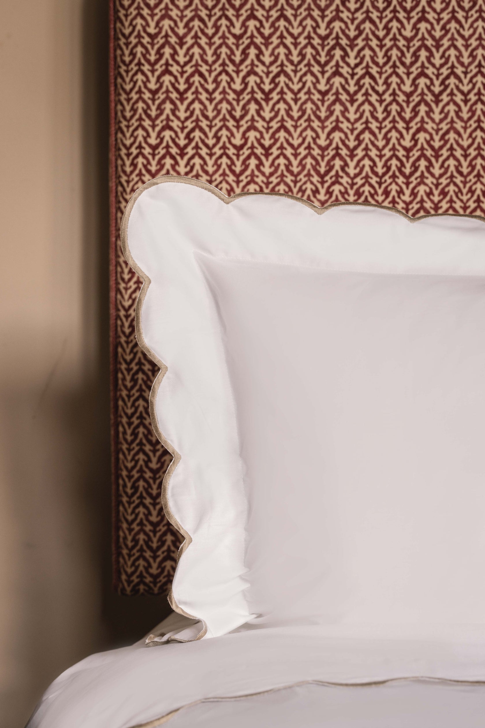 Annabelle Scalloped Bed Linen, Taupe, Detail