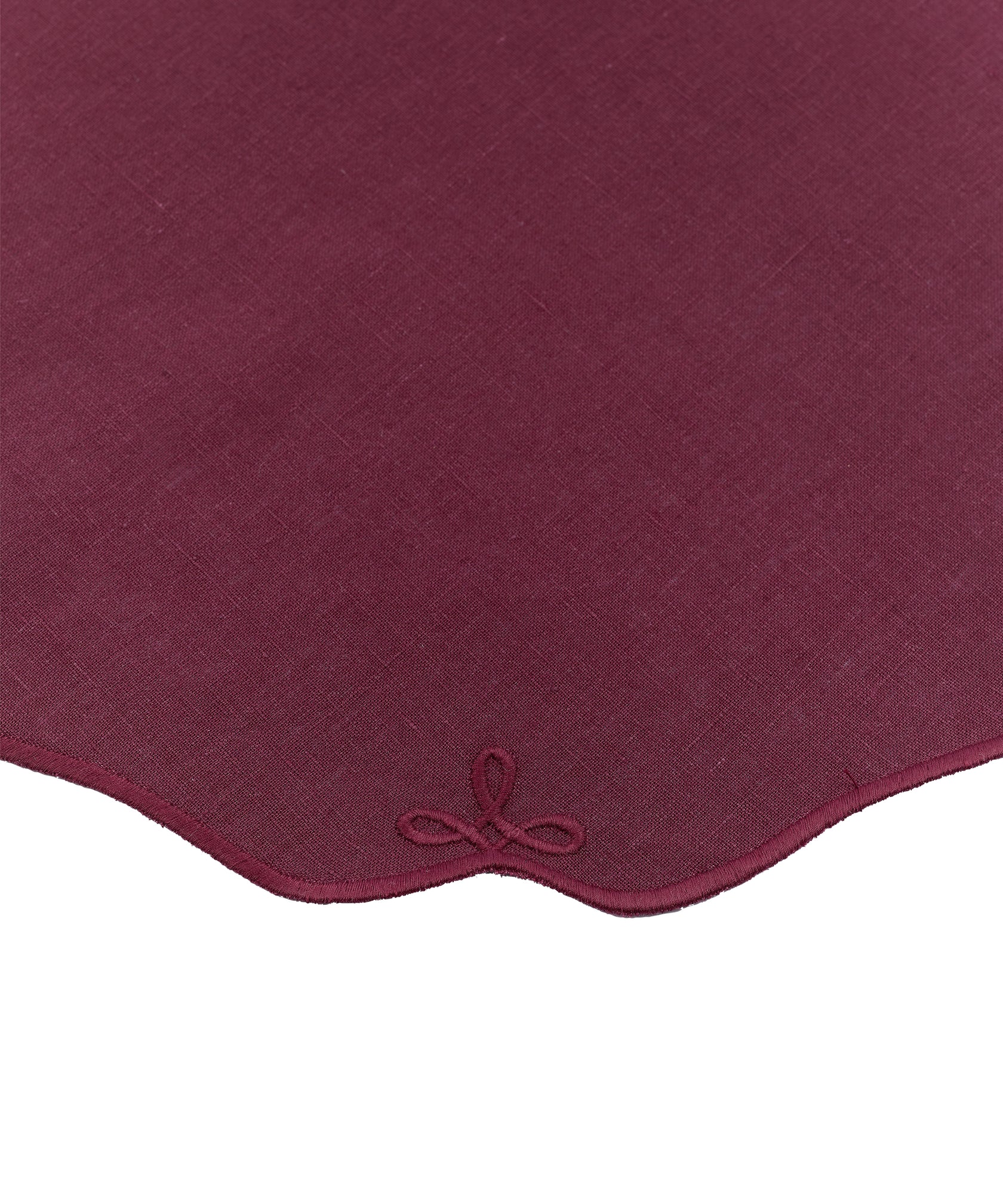 Set of 4 Martha Linen Placemats, Burgundy