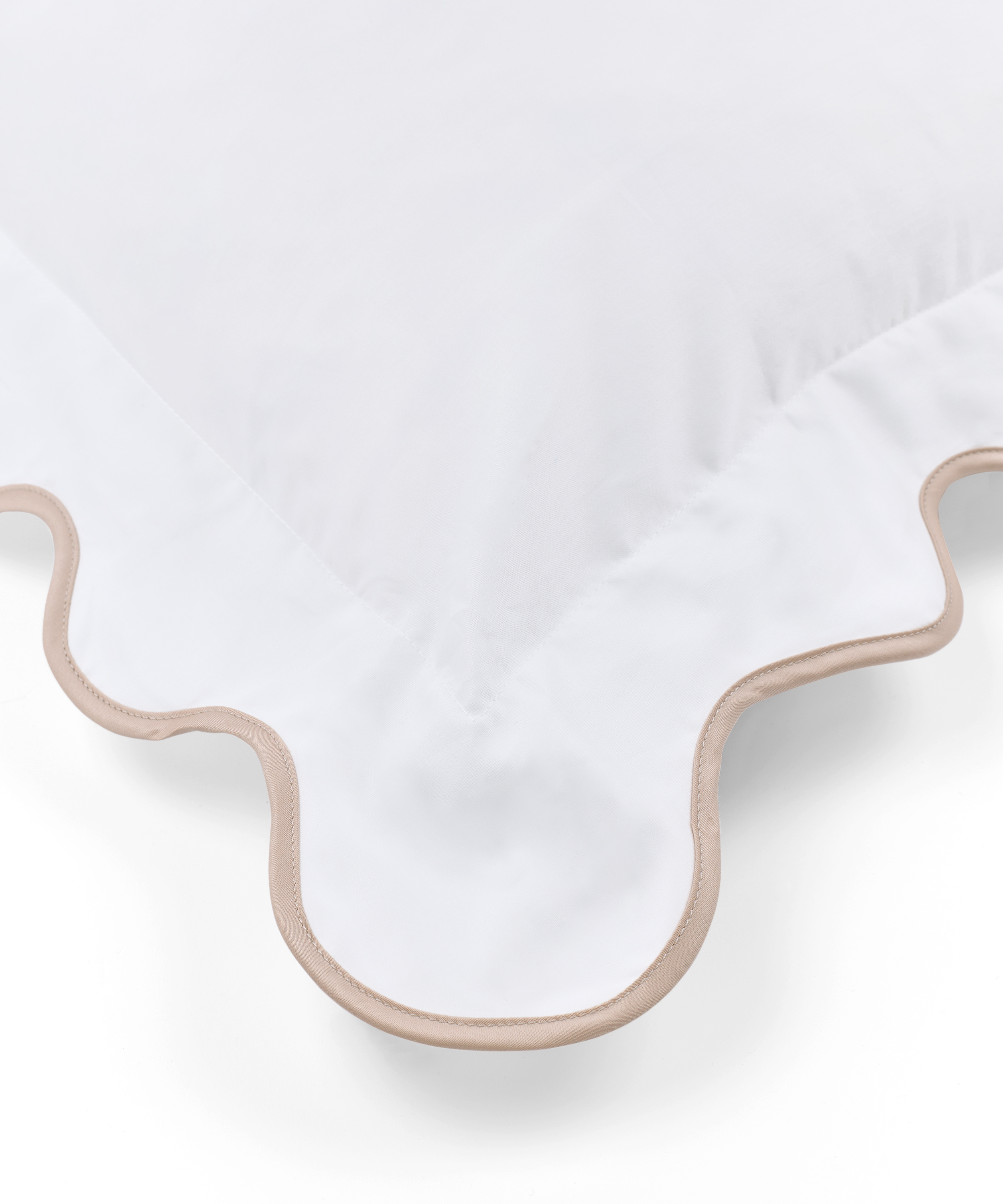Rebecca Udall Scalloped Wavy Bed Linen, Plaster Pink Scalloped Design
