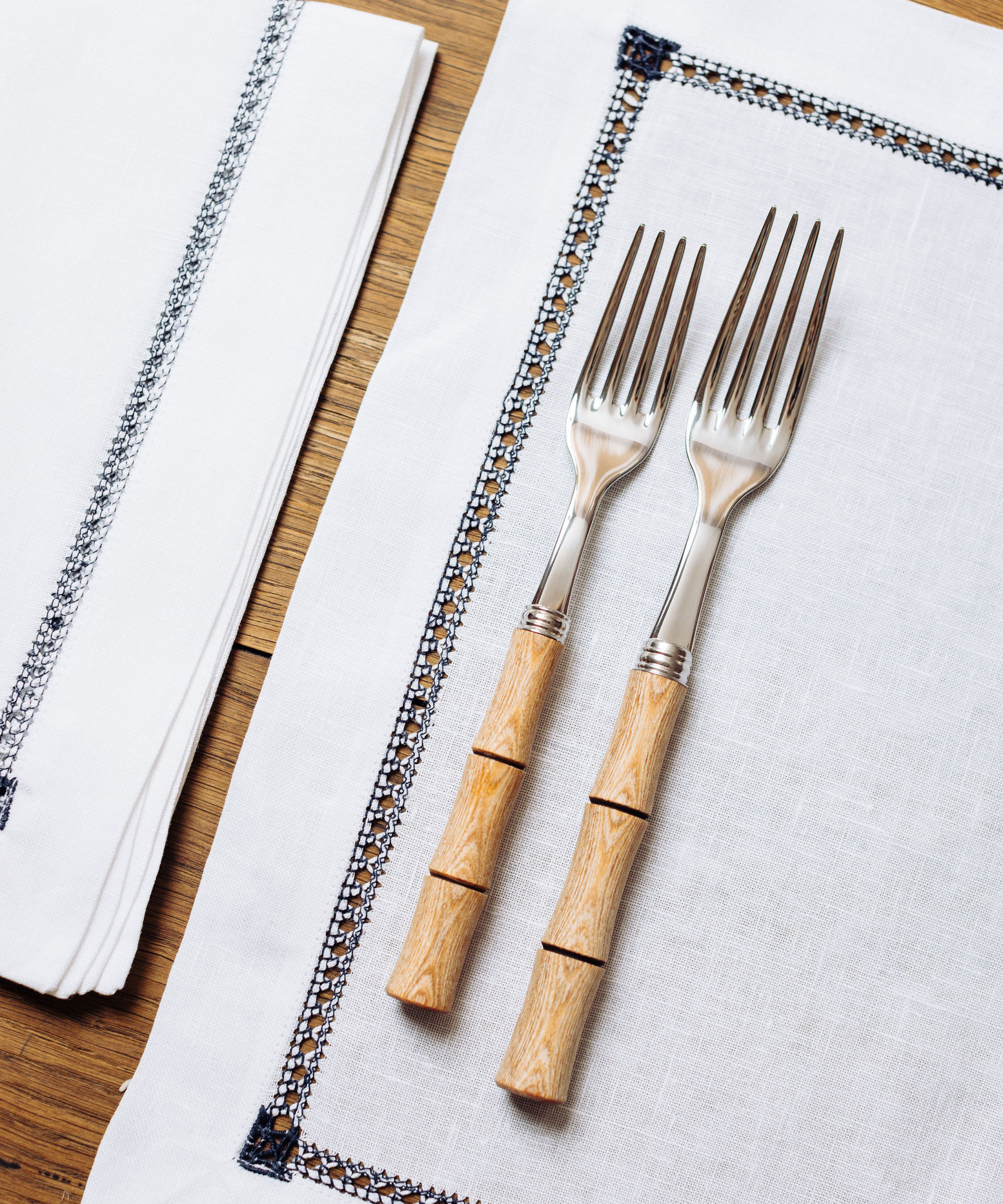 Georgiana Ladderstitch Linen Placemat