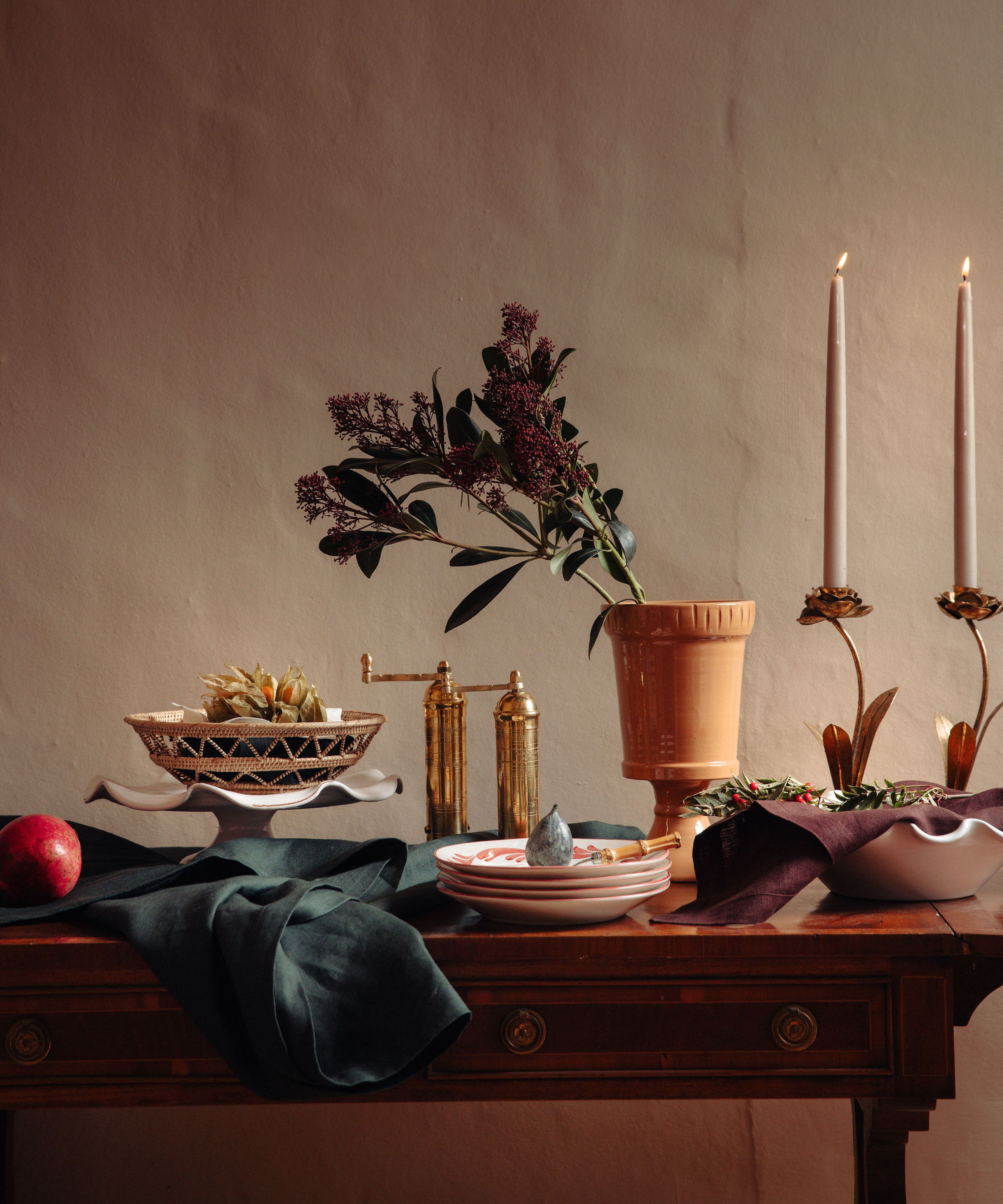 Classic Linen Table Linens, Forest Green