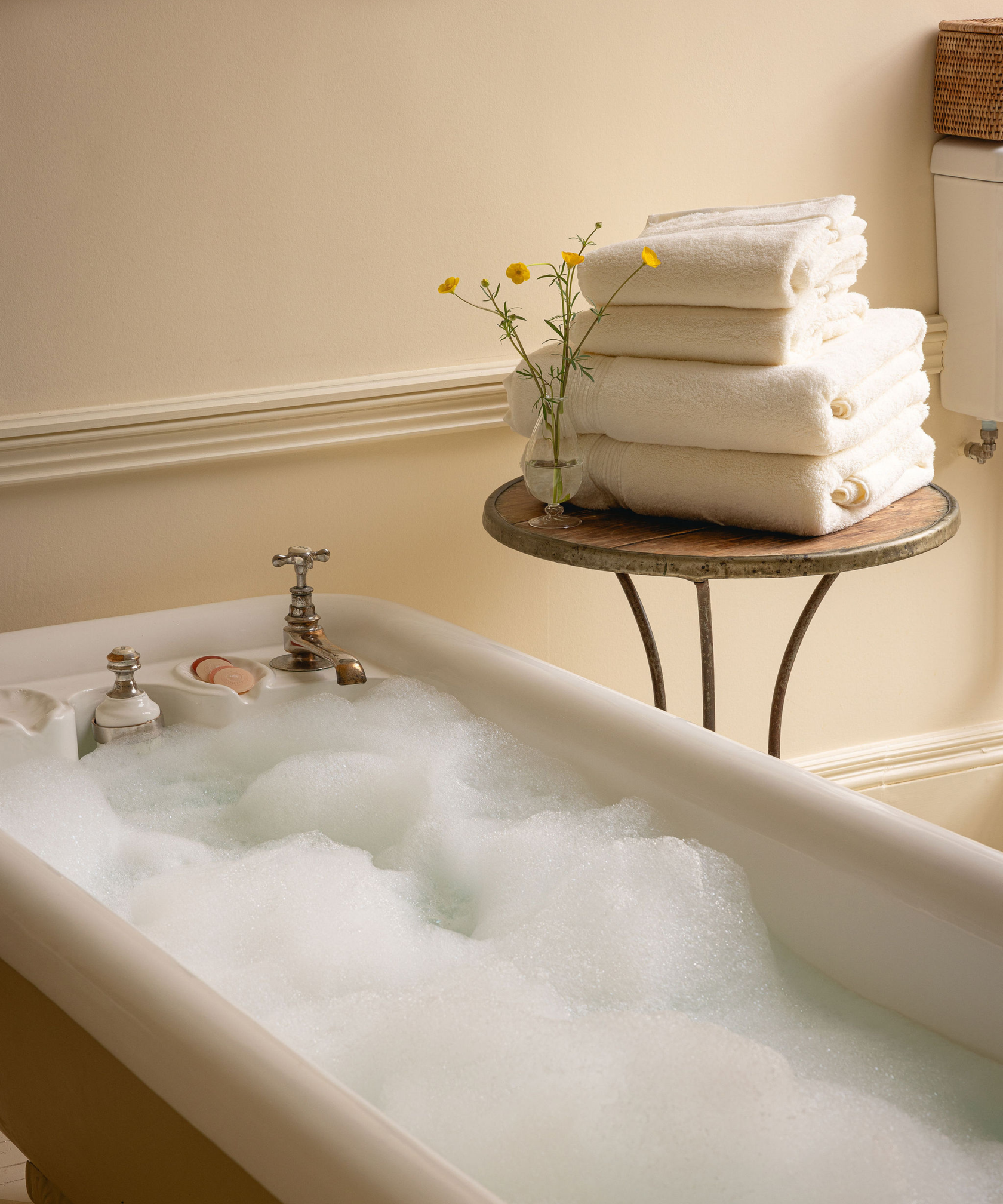 Maria Bath Towel Family Bundle, Ivory
