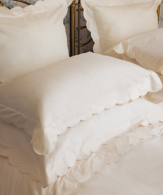 Annabelle Scalloped Bed Linen, Ivory, Pillowcase detail