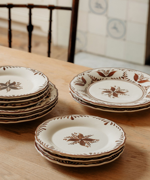 Ottilie Crockery, Brown