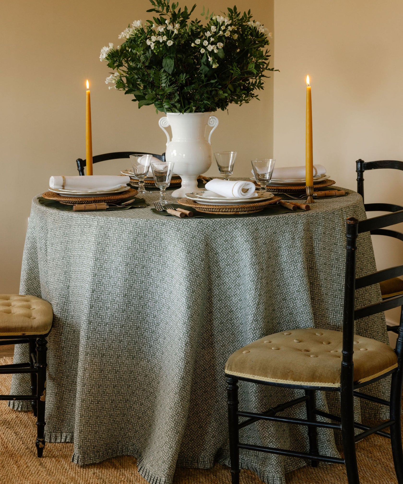 Basketweave Pleated Round Linen Tablecloth, Vine Green