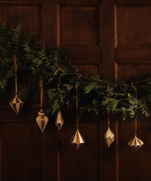 Set of 10 Mila Baubles