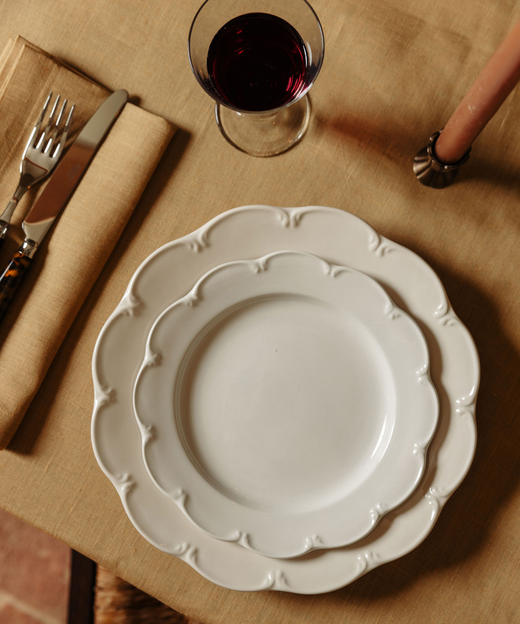Classic Linen Napkin, Straw, with Olivia Crockery