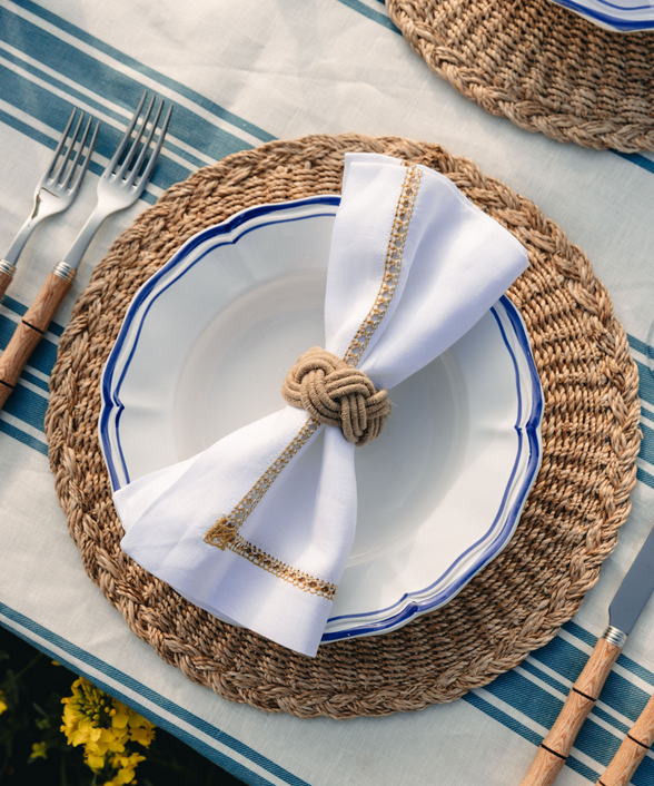 Zita Scalloped Crockery, Marine Blue, with Abaca Placemat