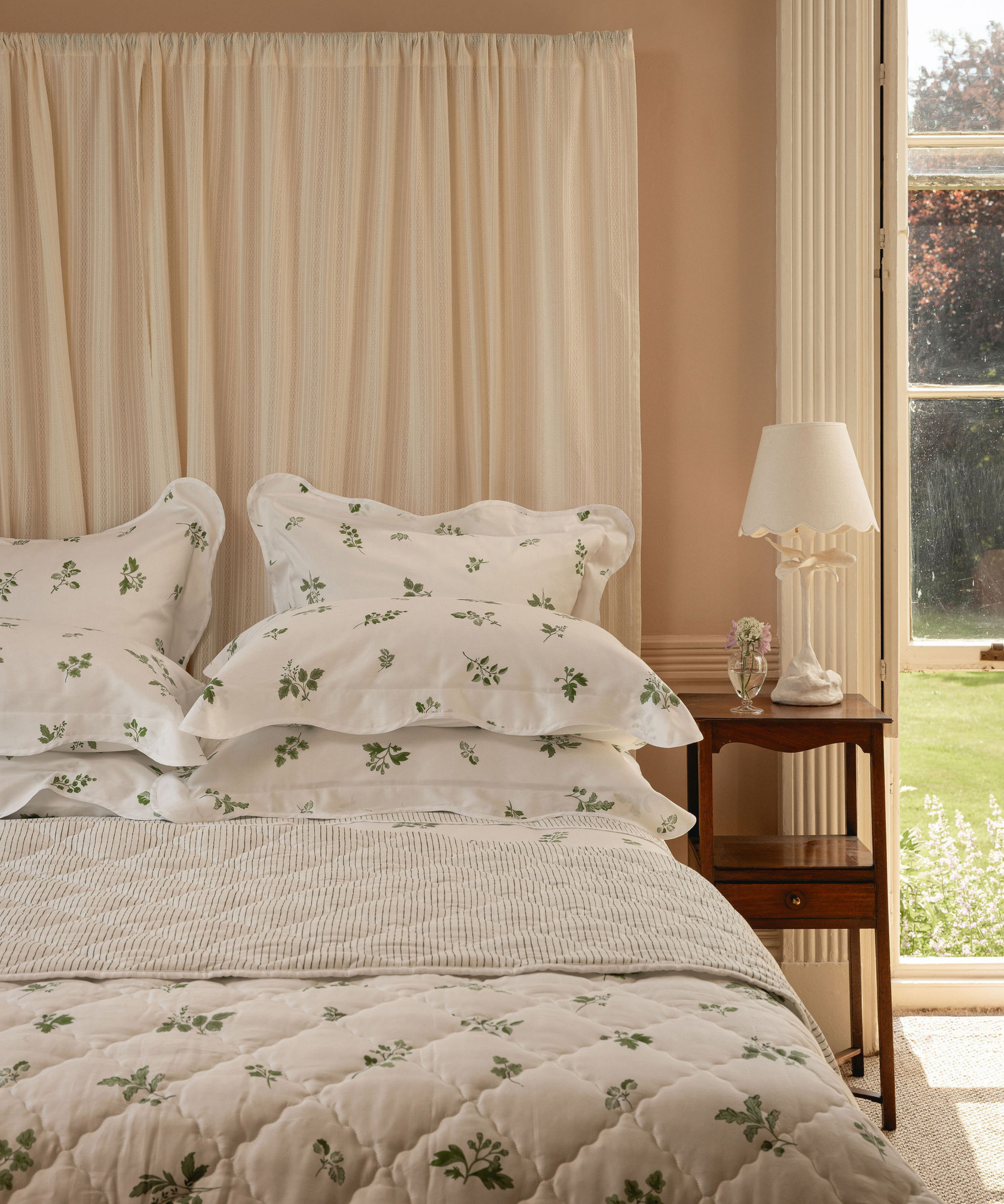 Polino Quilted Bedspread, Bedroom Lifestyle