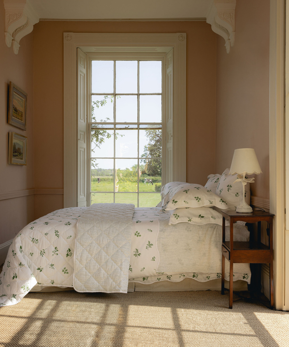 Polino Scalloped Bed Linen
