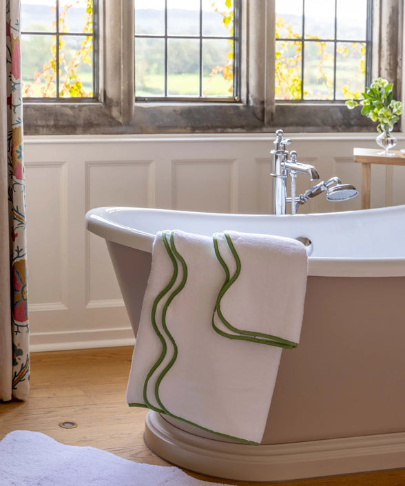 Amelia Scalloped Towels, Asparagus