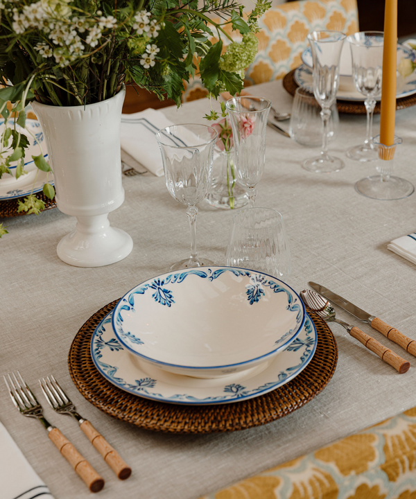 Eleanor Dinner Plate, Blue