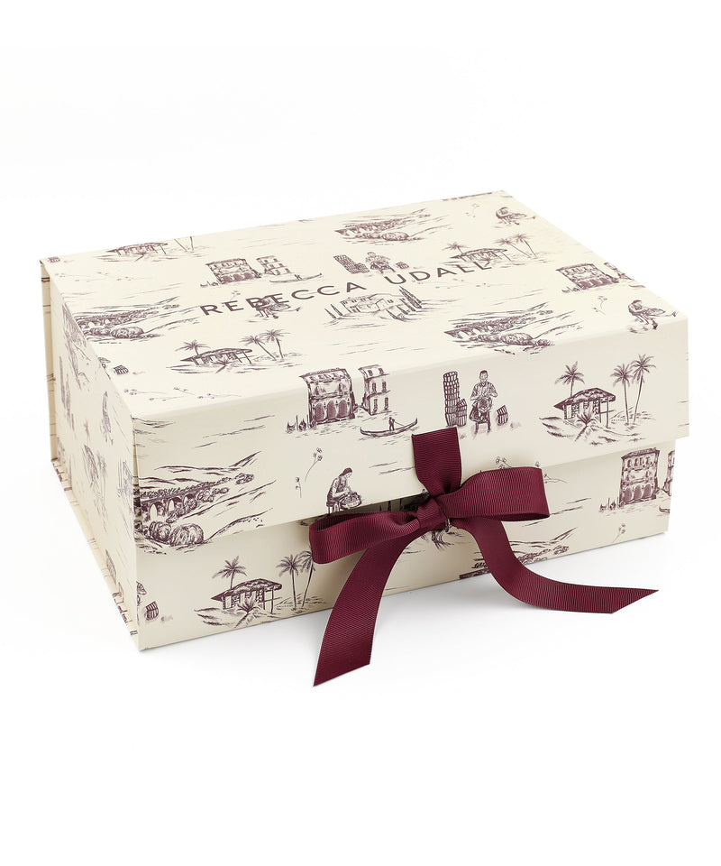 Rebecca Udall, Giftbox