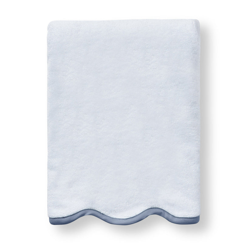 Luxury scalloped Egyptian cotton nordic blue Custom Scalloped Bath towel