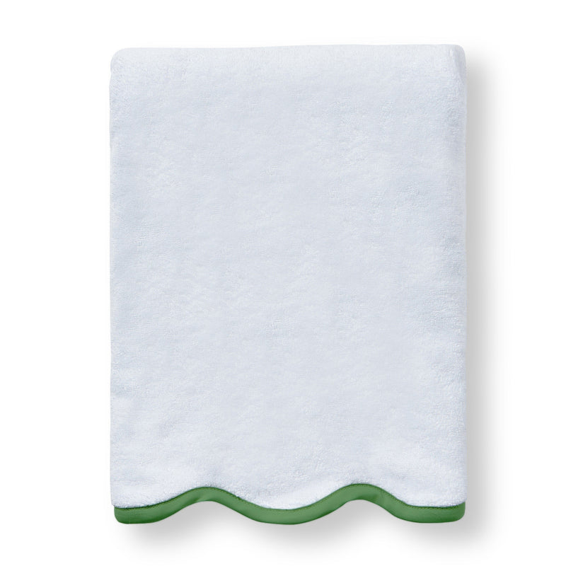 Luxury scalloped Egyptian cotton grass green Custom Scalloped Bath towel