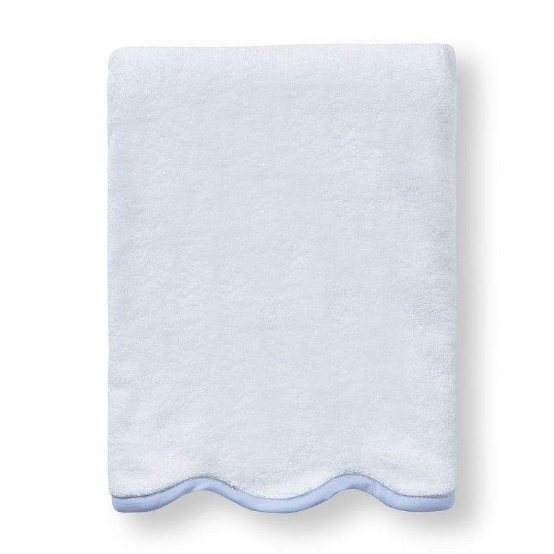 Luxury scalloped Egyptian cotton powder blue Custom Scalloped Bath towel