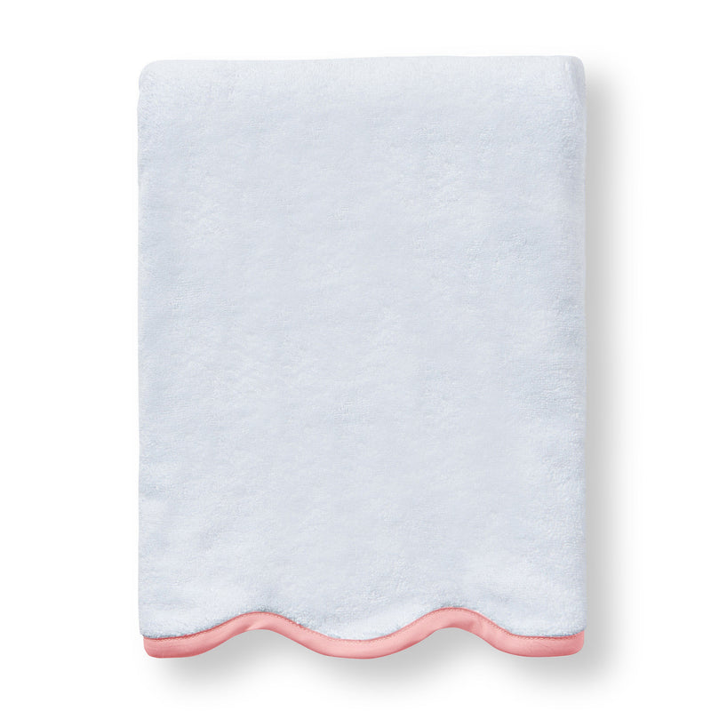 Luxury scalloped Egyptian cotton rose pink Custom Scalloped Bath towel