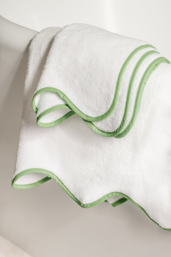 Pair of Amelia Scalloped Hand Towels, White/Asparagus