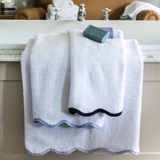 Luxury scalloped Egyptian cotton Custom Scalloped Bath towel